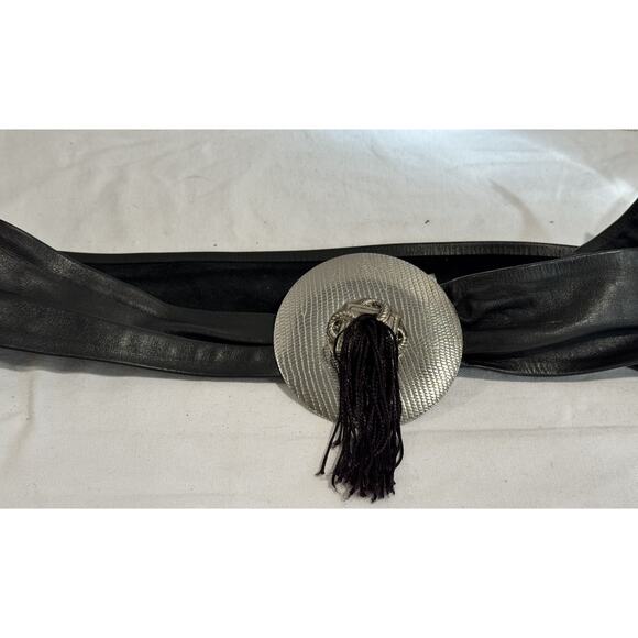 Vtg Black Leather Belt Silver Buckle Tassel Reynold Mejer Metal Petals Studio - Picture 5 of 7
